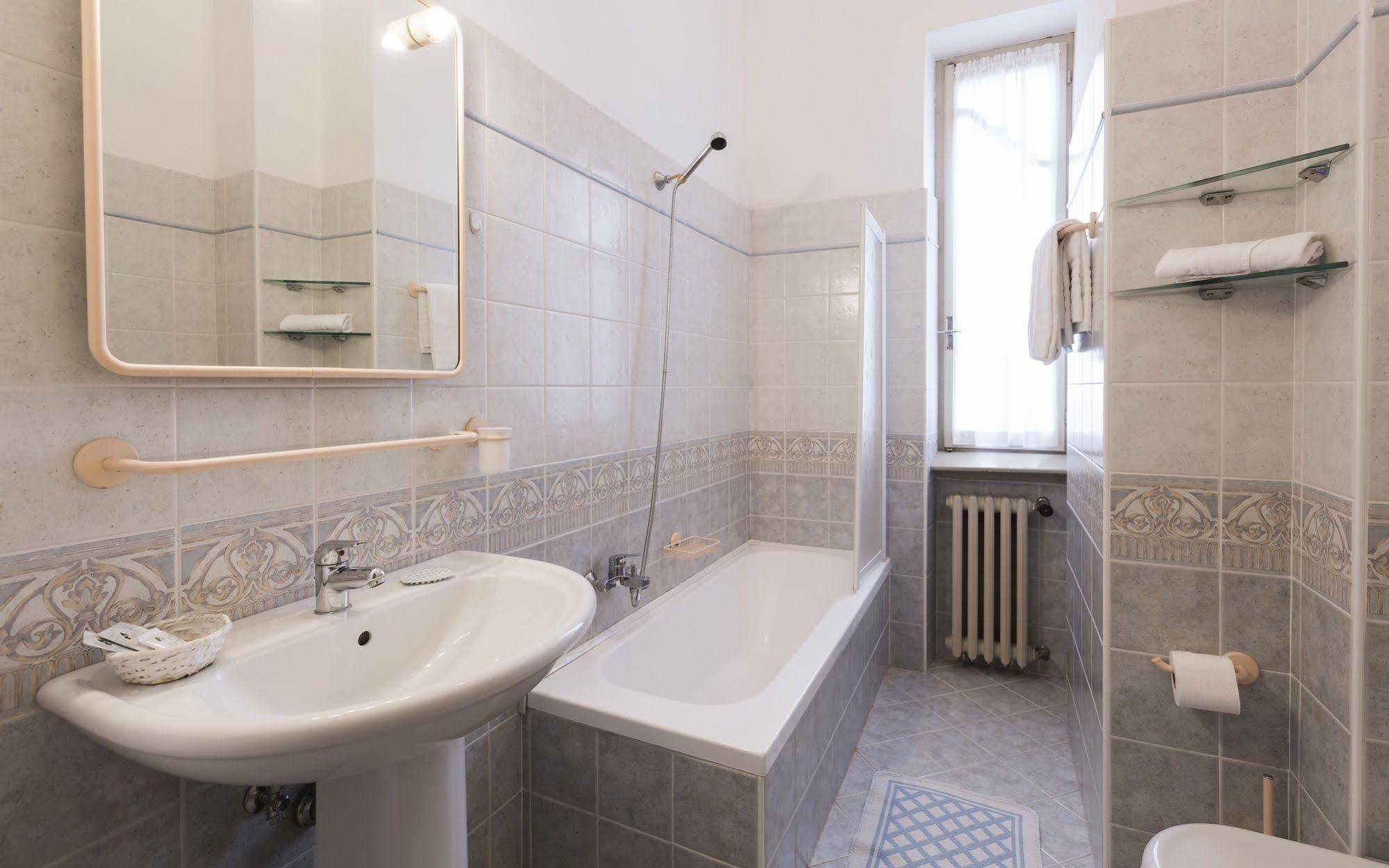Hotel Du Parc 3*